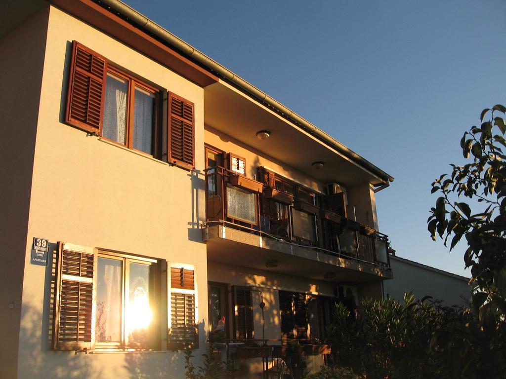 Apartments Adelita Пореч Экстерьер фото